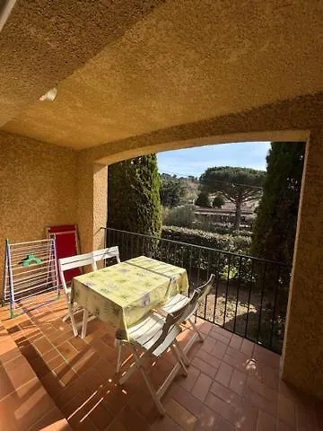 Les Mercadiers Apartment